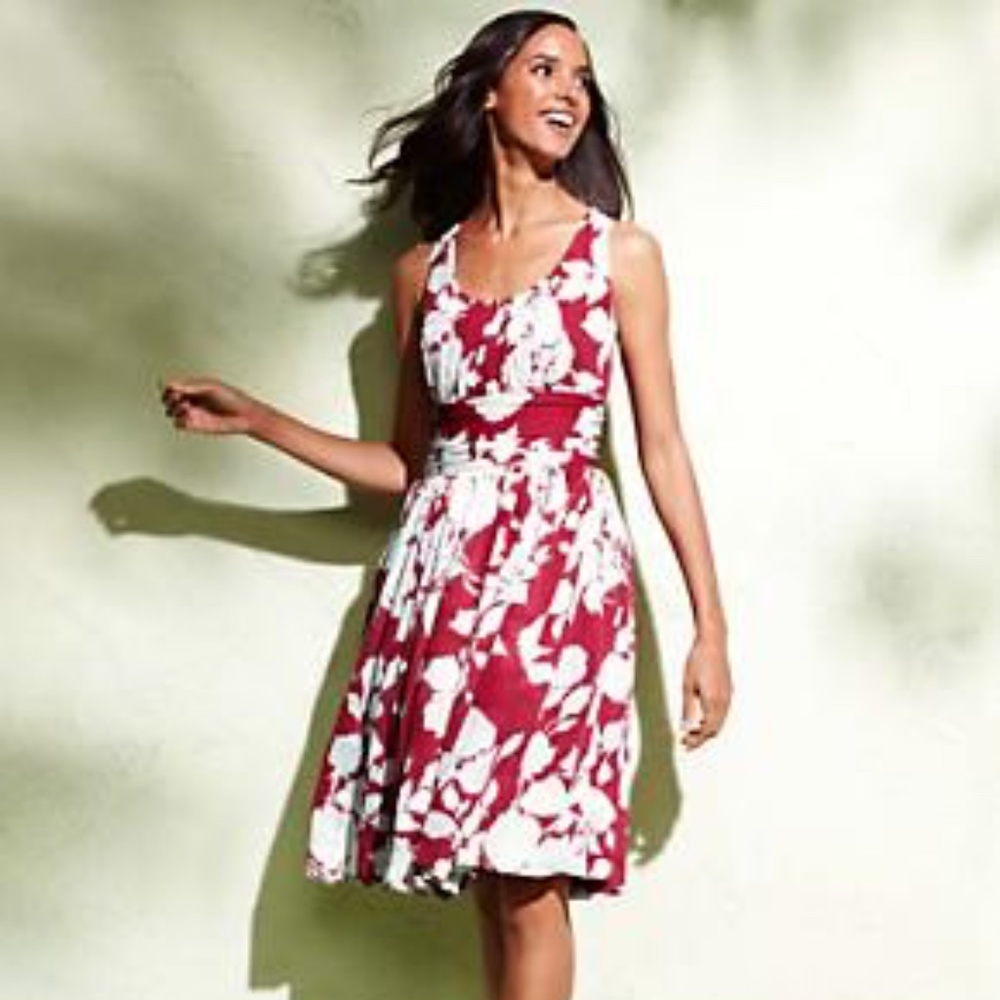 Liya Floral Dress in Grenadine - EUC